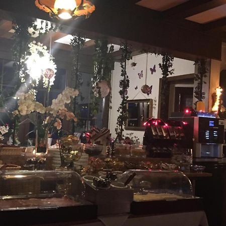 Hotel Heidelberger Tor 도젠하임 외부 사진